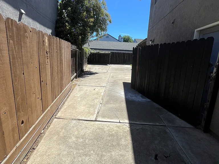 Big Side Yard