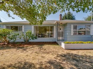 12406 SE Raymond St, Portland, OR 97236