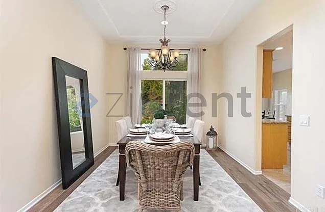 3 bed, 2265 sqft, $5,400 — Photo 4