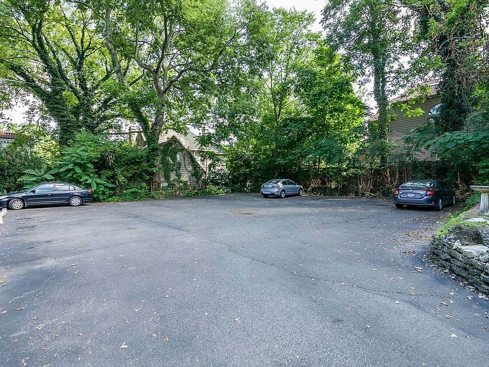 1st image of 2628 Cleinview Ave #980
