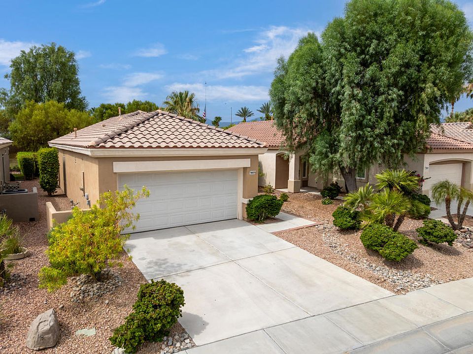 1st image of 78637 Rockwell Cir