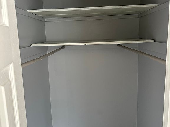 5th image of 238 S Wayne Ave #5