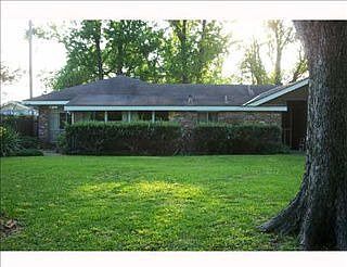 2nd image of 709 Ashlawn Dr