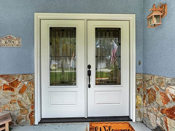 3rd image of 694 Aleida Dr
