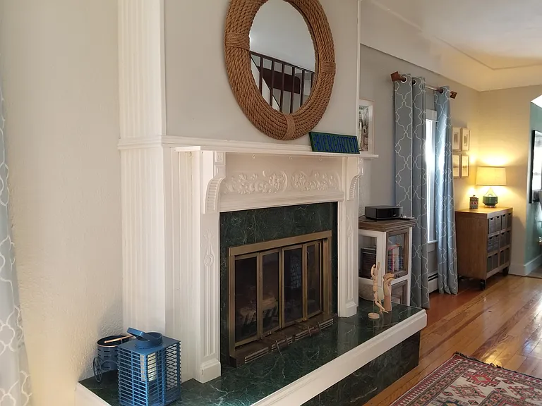 2542 Pine St — Photo 21