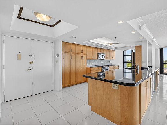 5th image of 4740 S Ocean Boulevard #805