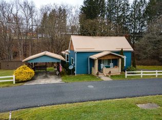 126 Wades Run Rd, Mount Morris, PA 15349