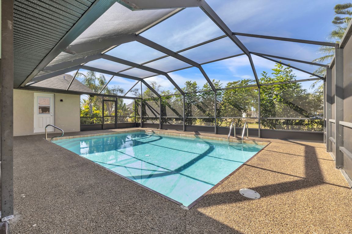 next background image