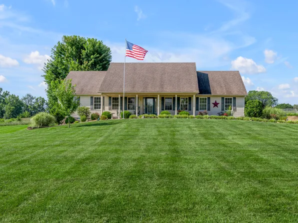 104 Greystone Dr, Nicholasville, KY 40356