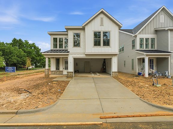 2nd image of 701 Mildred Oaks Ct