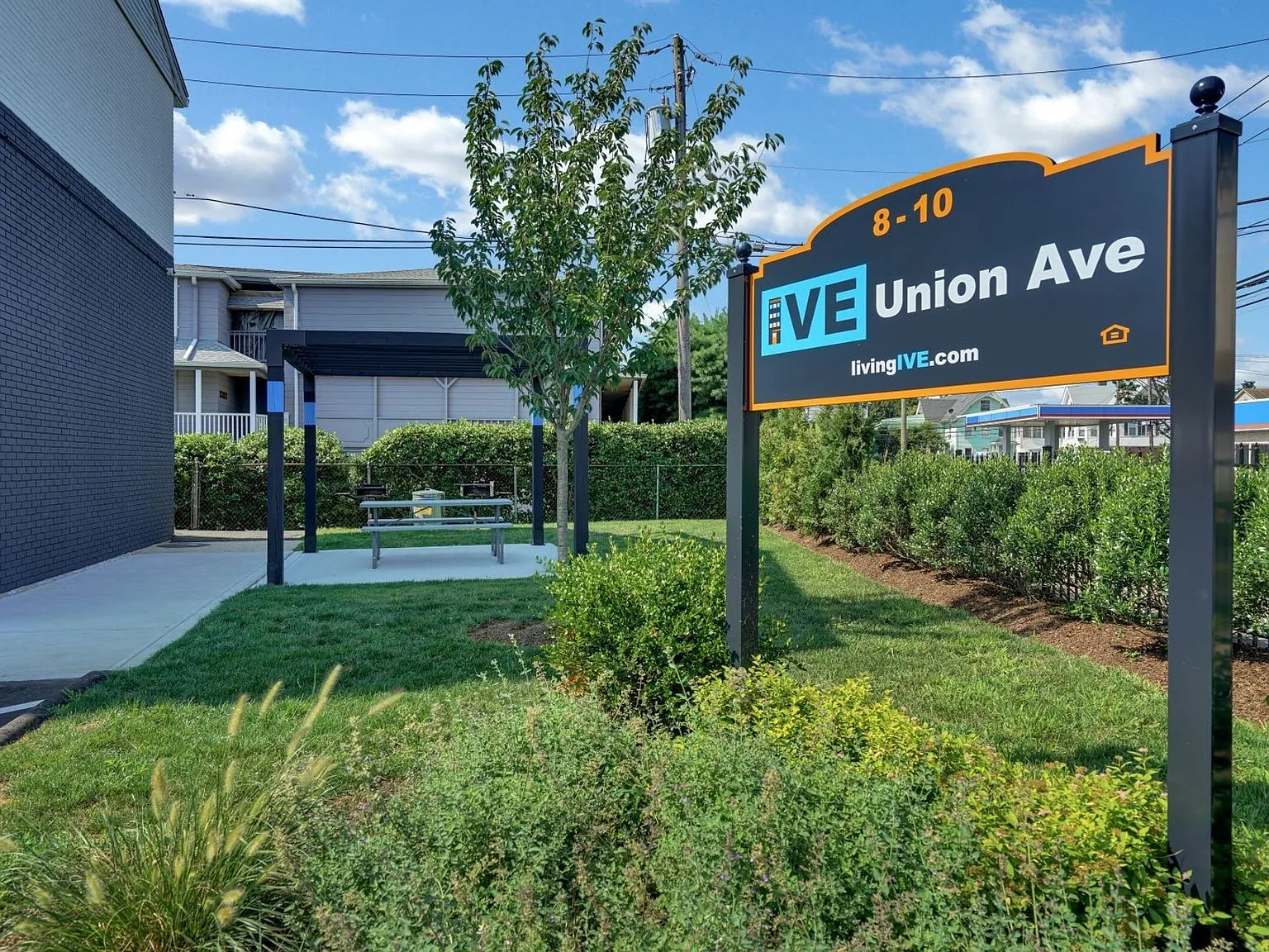 8 Union Ave LLC — Photo 3