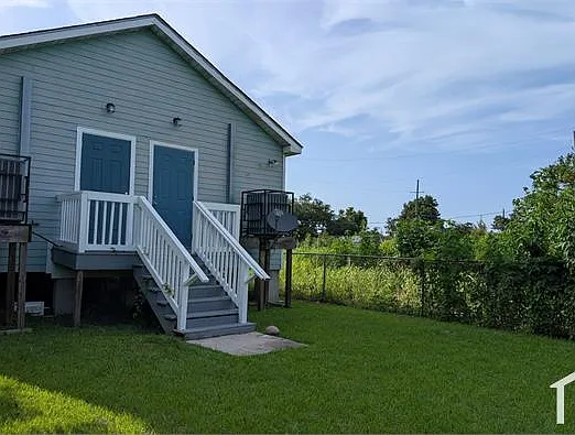 2 bed, 1200 sqft, $1,200 — Photo 2