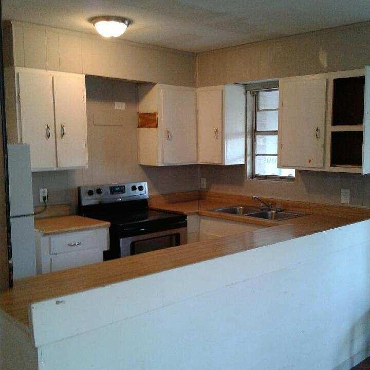 2nd image of 339 Kansas St