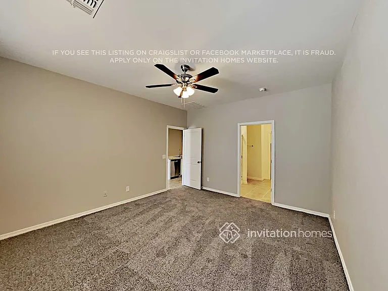 2702 E Omega Dr — Photo 9