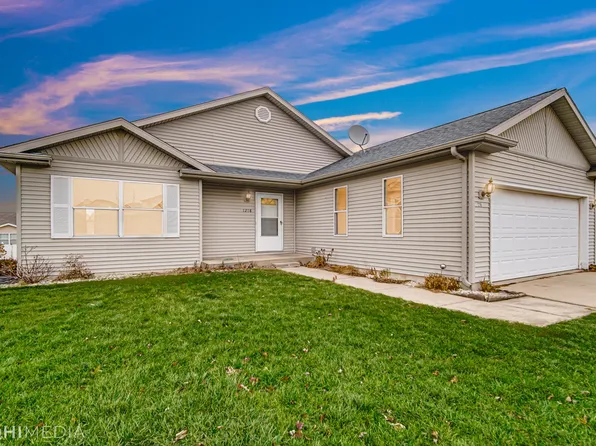 1218 W 85th Ave, Merrillville, IN 46410