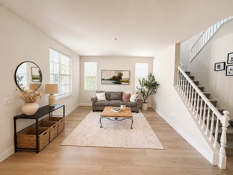 28961 Davis Ln — Photo 2