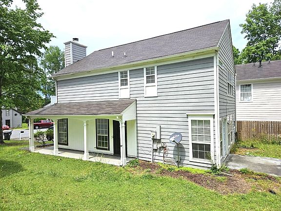 3rd image of 1261 Woodstream Dr