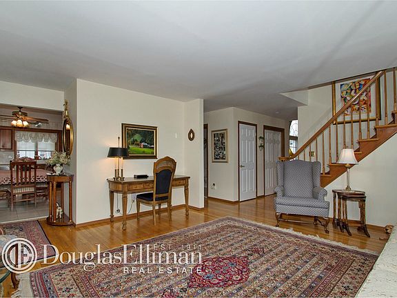 5th image of 451 Kime Ave