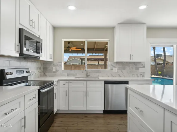 847 E HACKAMORE Street, Mesa, AZ 85203