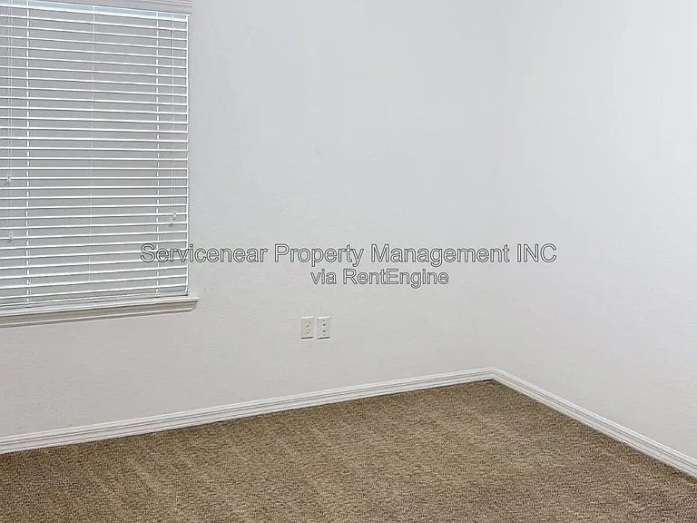 9428 Woodcrane Dr — Photo 22