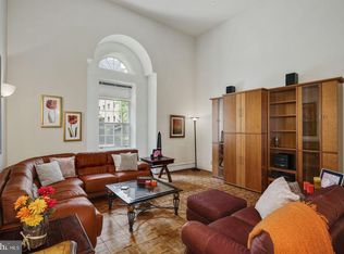 211-25 S 4th St #104, Philadelphia, PA 19106