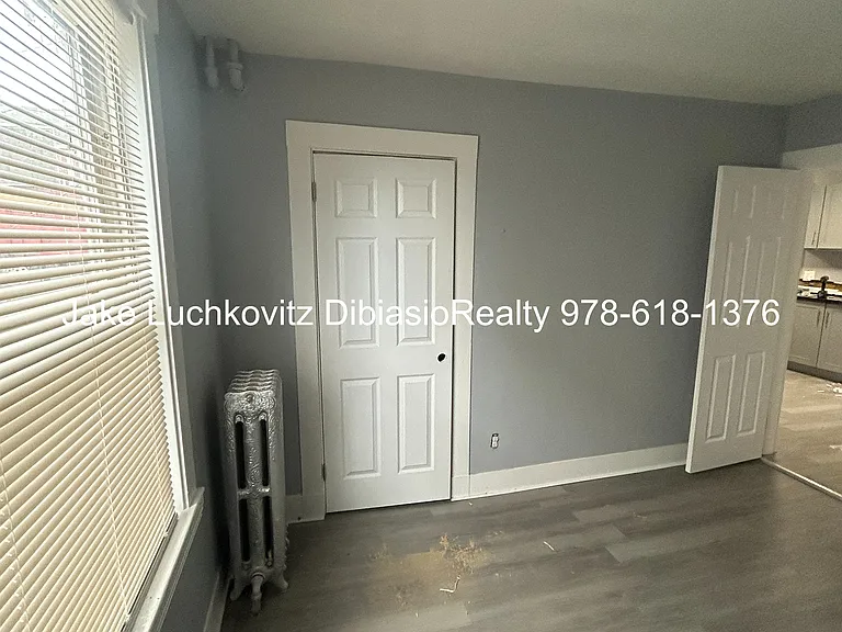 14 Lexington Ter #1A — Photo 9
