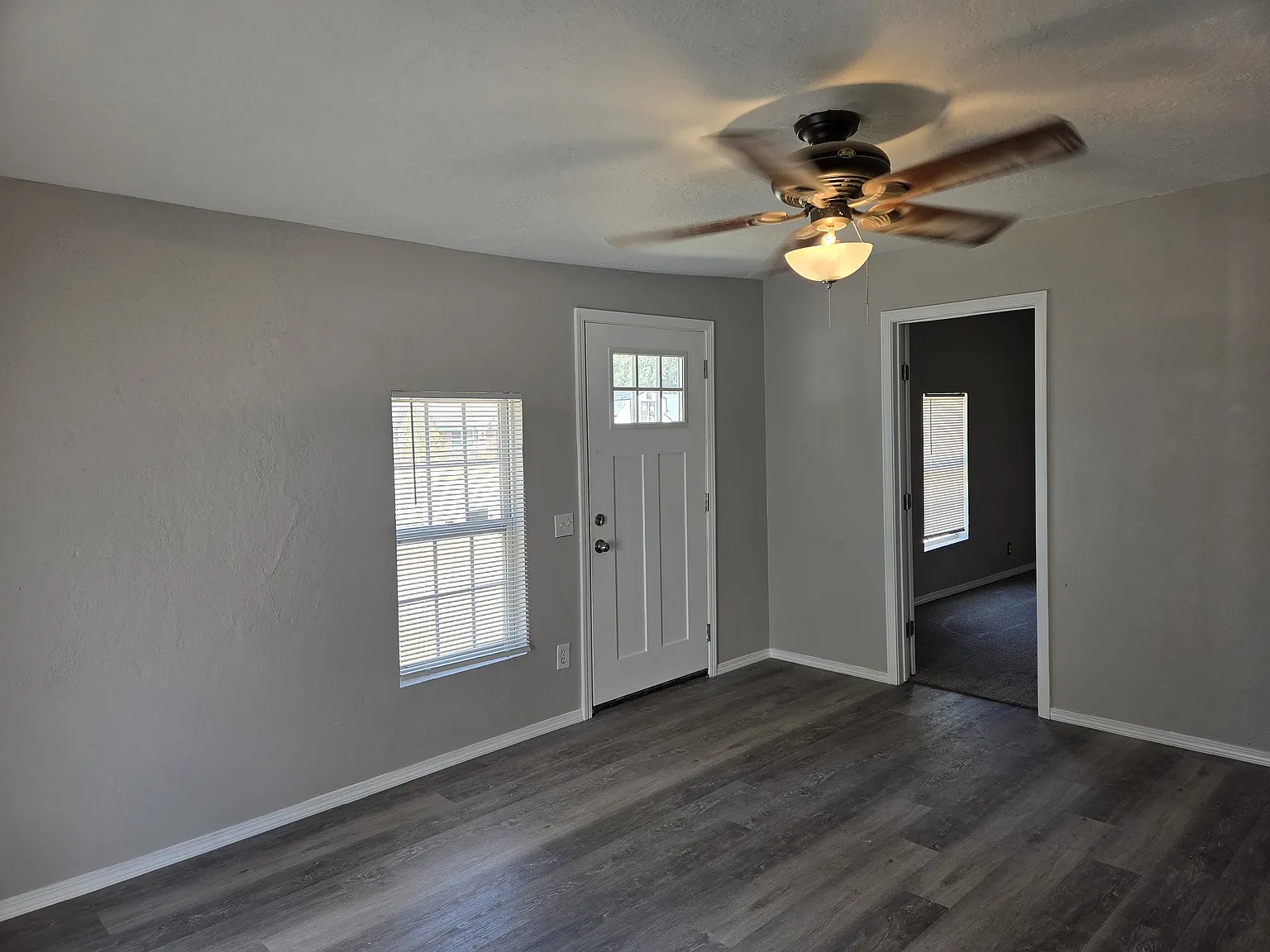 4 bed, 1360 sqft, $1,695 — Photo 4