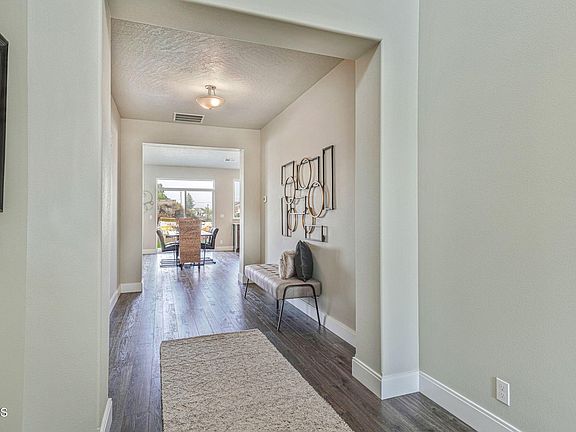 4th image of 20582 N Bombastic St