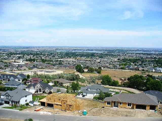 1st image of 2408 Morency Dr