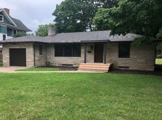 901 Broadway, Normal, IL 61761