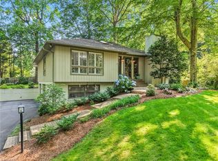 5017 Timbrook Ln, Winston Salem, NC 27103