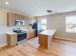 100 Revere, Revere, MA 02151