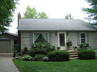 11365 60th St SE, Alto, MI 49302