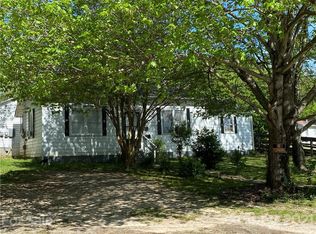 413 Edwards St, Lincolnton, NC 28092
