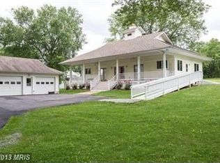 283 Maryland Ave, Hamilton, VA 20158