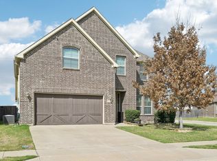 9221 Shoveler Trl, Fort Worth, TX 76118