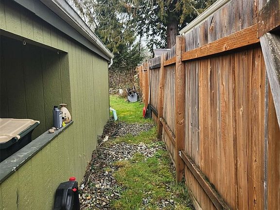 4th image of 1101 S Scheuber Road #10