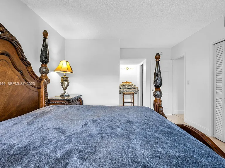 2800 N Palm Aire Dr #309 — Photo 6