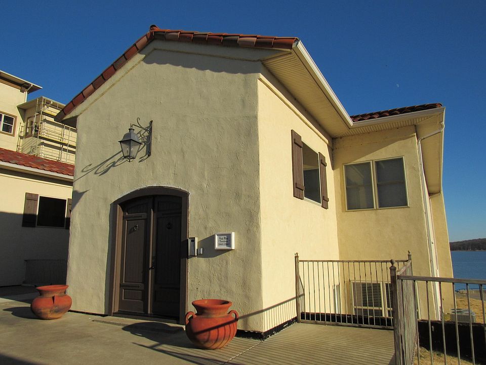 Front of Condo