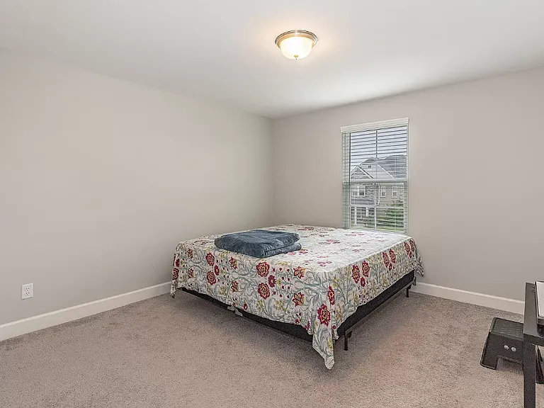 106 Durham Ln — Photo 19