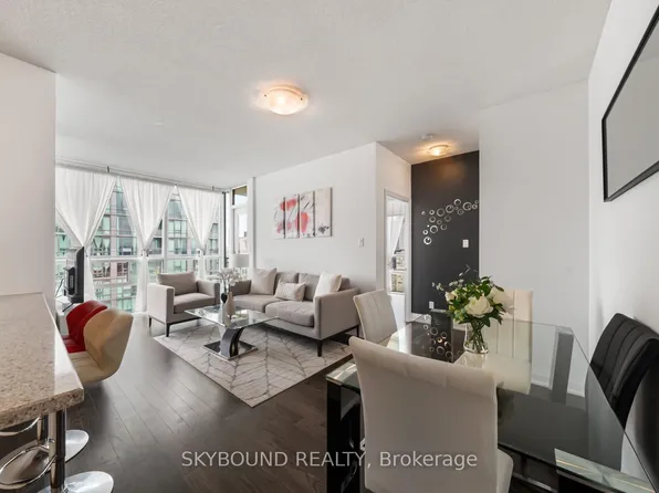 3515 Kariya Dr Unit 3009, Mississauga, ON L5B 0C1