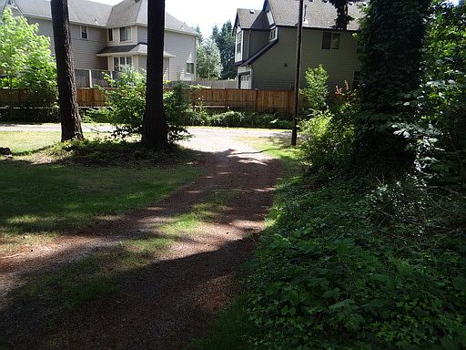 4th image of 4800 NE 109th St