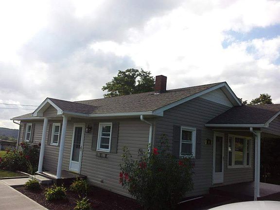 3rd image of 47 Amber Dr