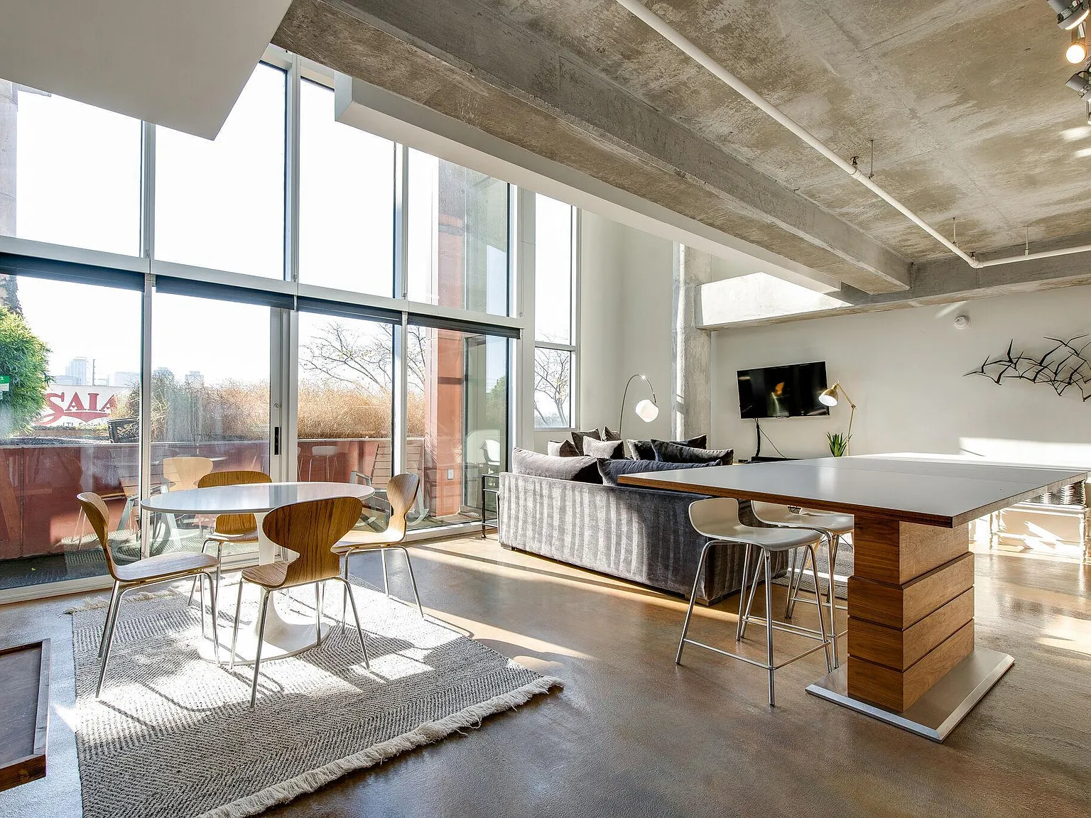 1 bed, 1.5 bath, 1504 sqft, $2,800 — Photo 4