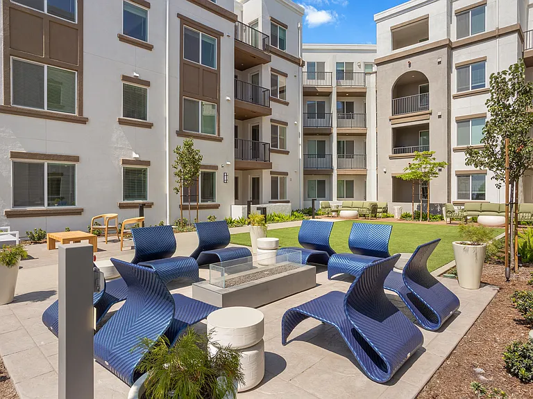 Alta Westwind — Photo 34