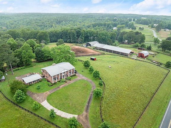 2nd image of 7215 Kelly Bridge Rd