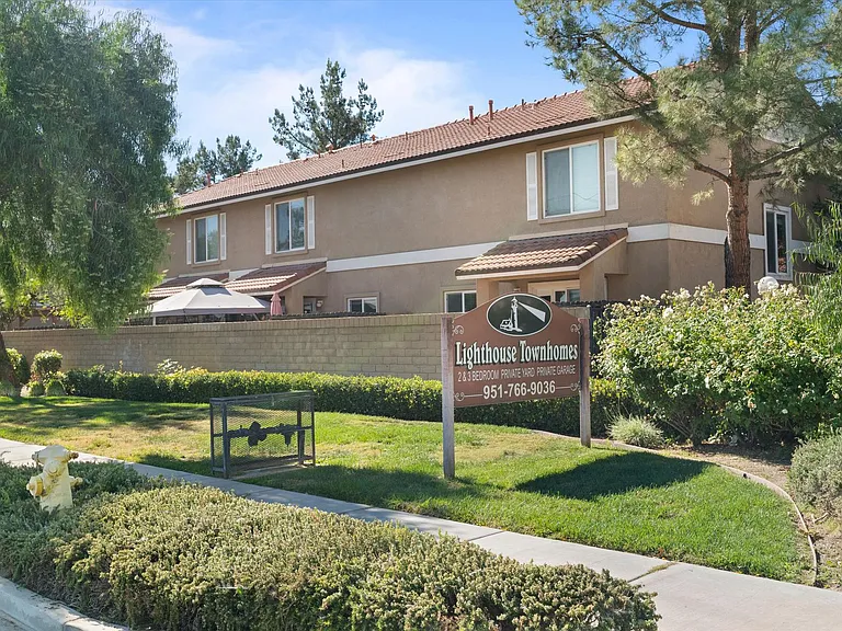 Lighthouse Townhomes — Photo 113