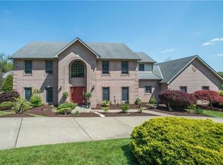 311 Bunker Hill Dr, Canonsburg, PA