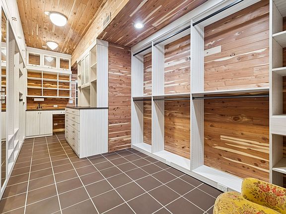68th image of 1374 Peter Pond Rd