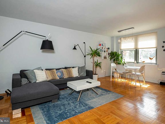 4th image of 2601 Pennsylvania Ave APT 221